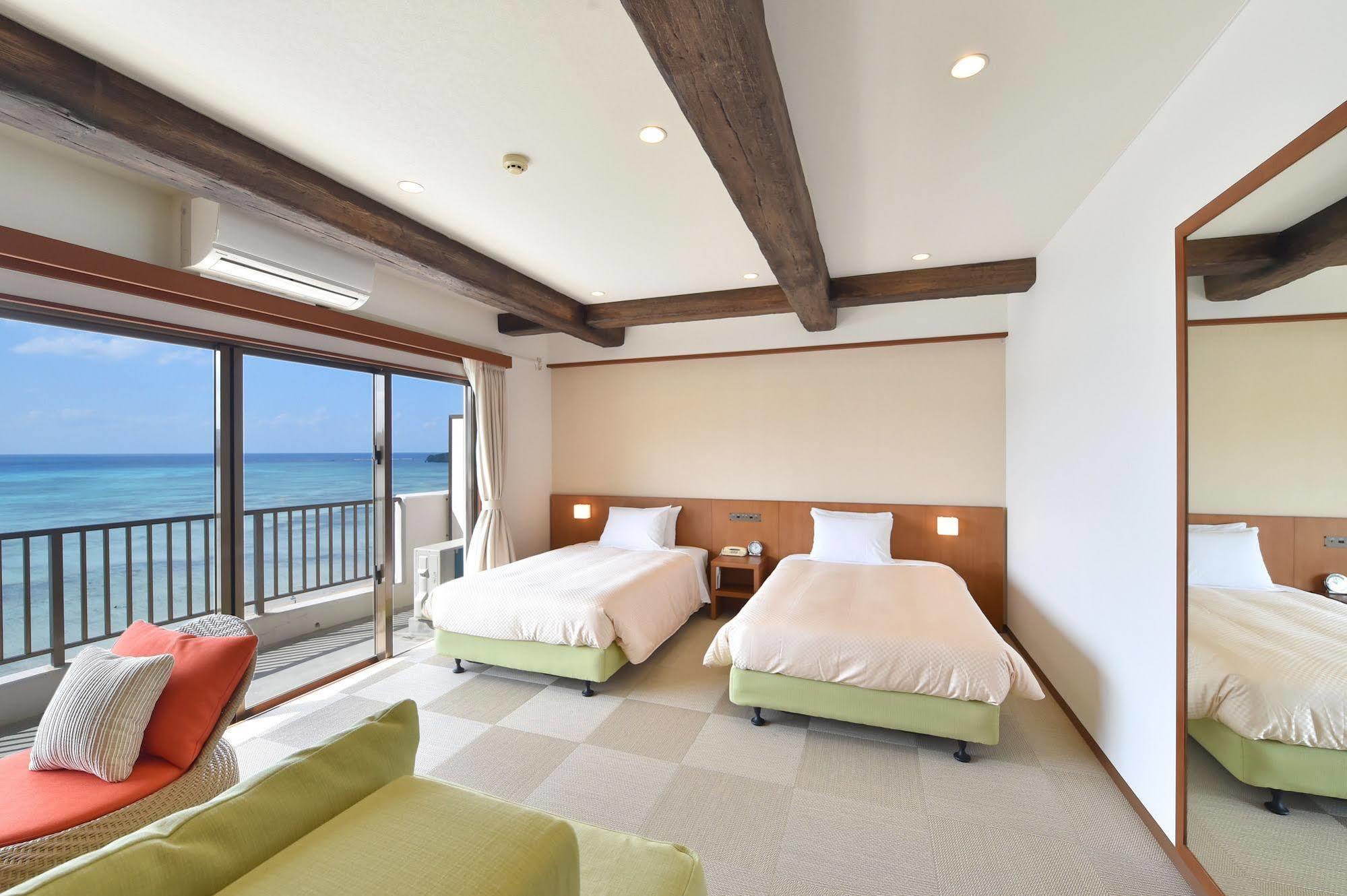 Ishigaki Seaside Hotel Exterior photo