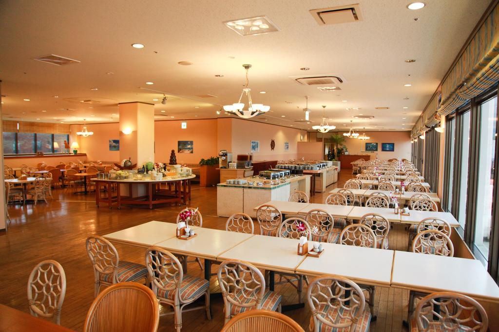 Ishigaki Seaside Hotel Exterior photo